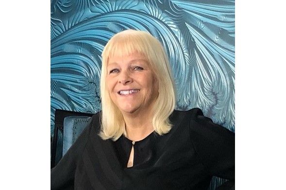 Inspirational Speeches - Communication Across Barriers