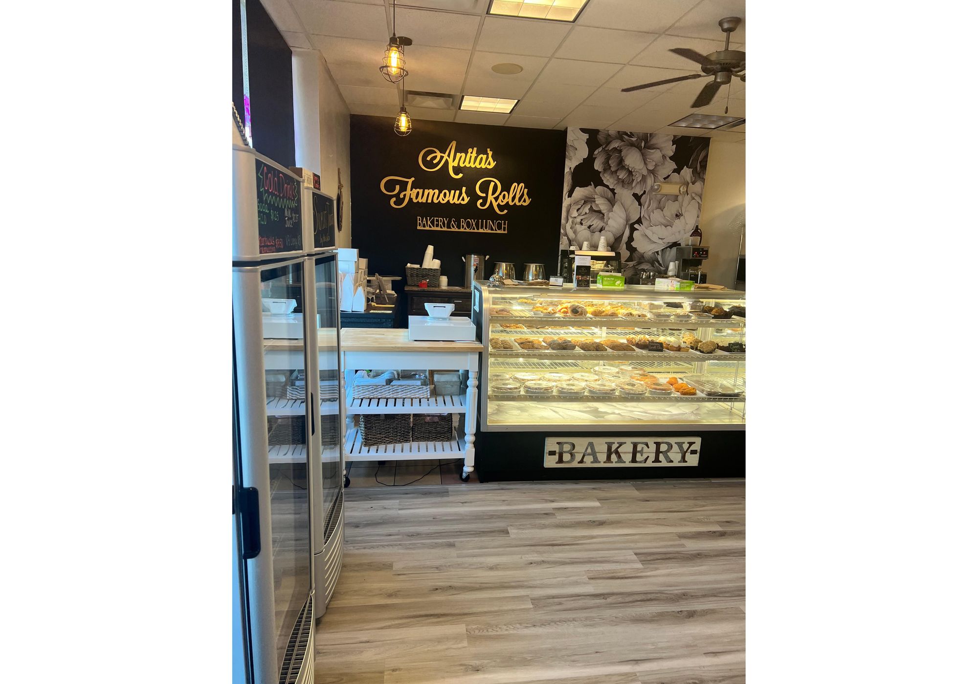 Pastries, Sandwiches, Soups & Salads - Anita’s Famous Rolls