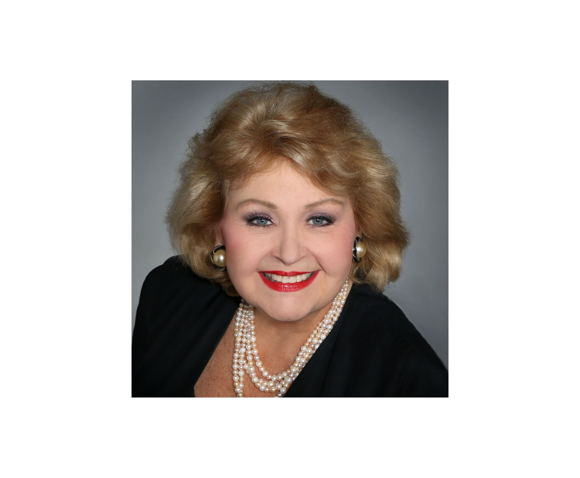 Mediator and Arbitrator - Dr. Barbara Manousso