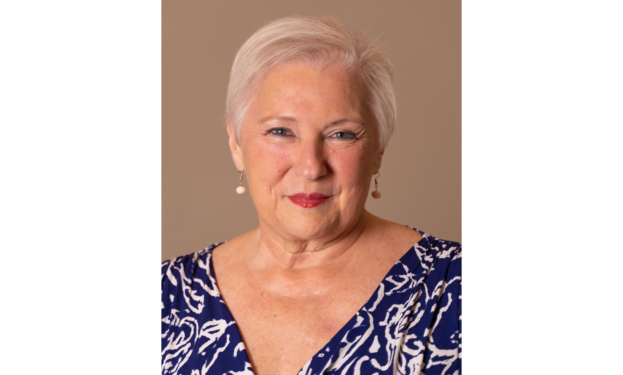 Achieve Your Ultimate Success - Savvy Sales Strategy