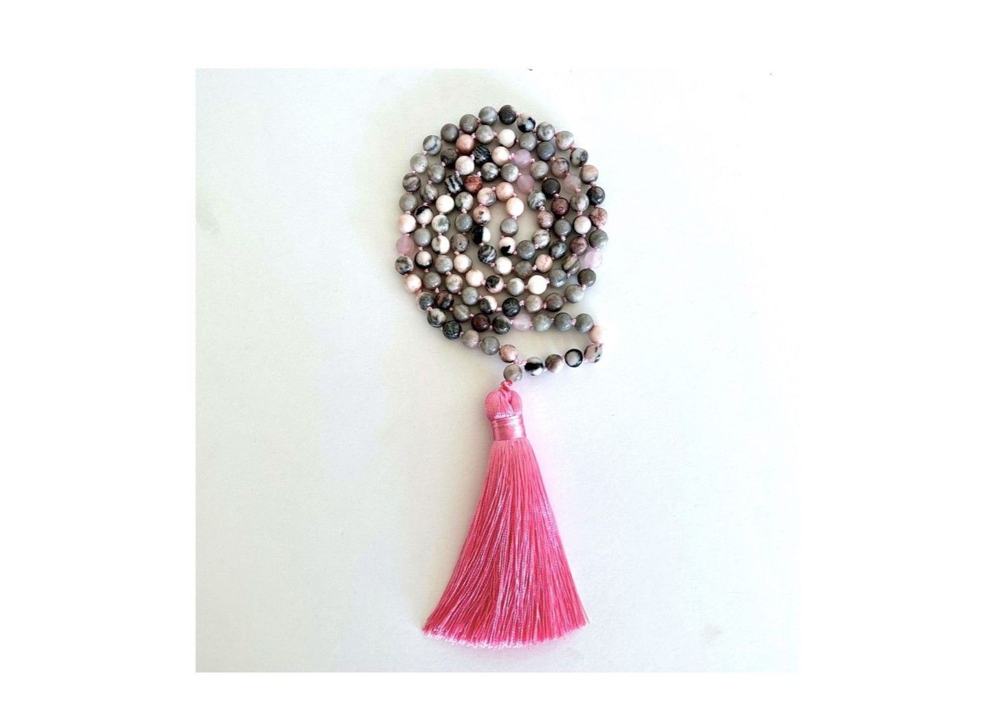 Made With Love - Kuratif