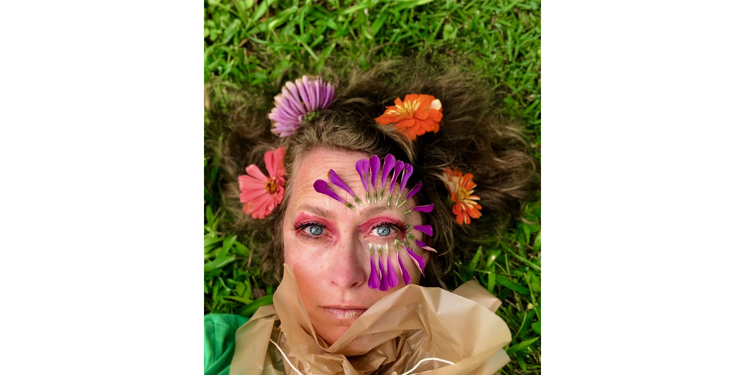 Oils, Watercolor, Paper, and Stitching - Vivienne Strauss Art