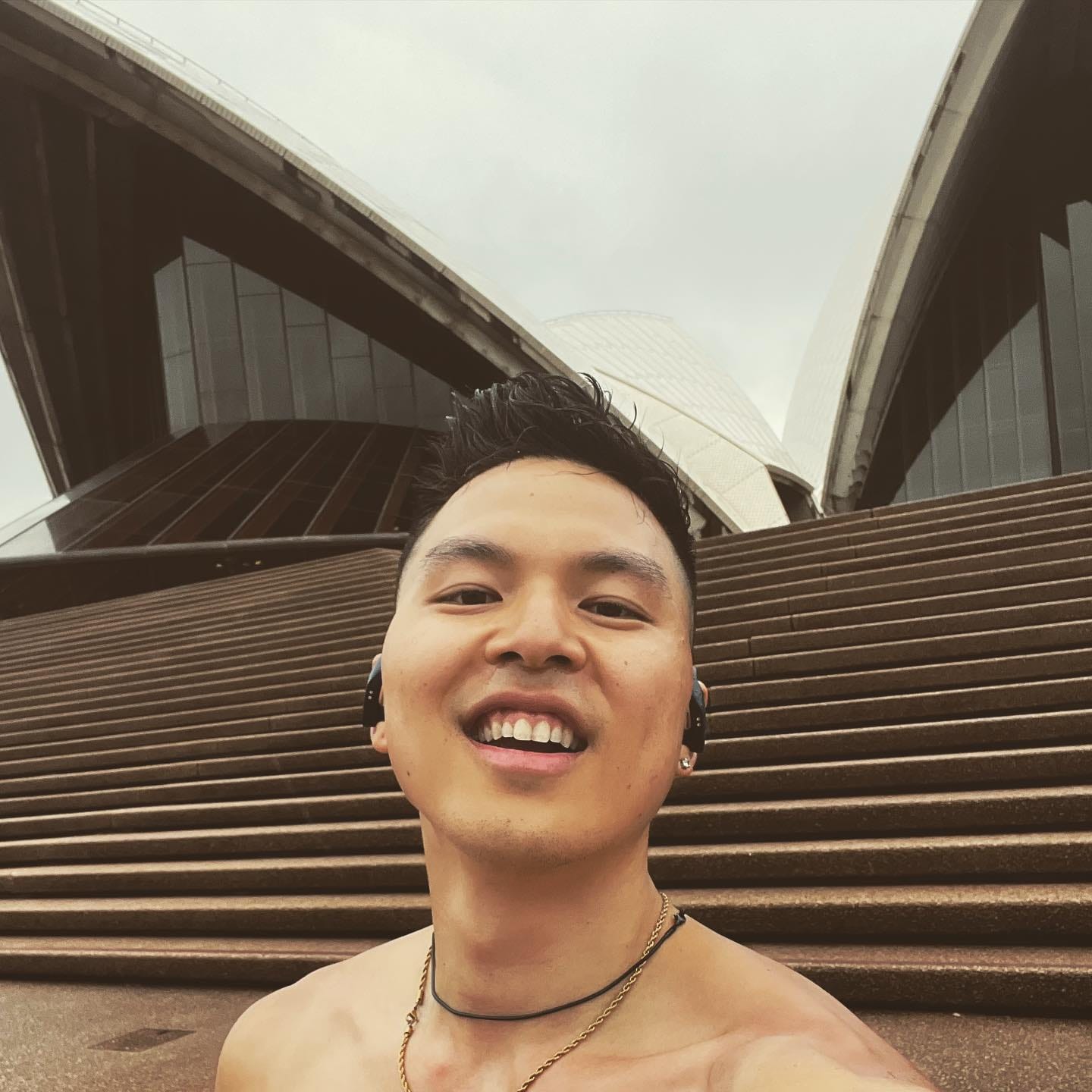 Clinton Suh: From Fitness Enthusiast to E-Commerce Innovator